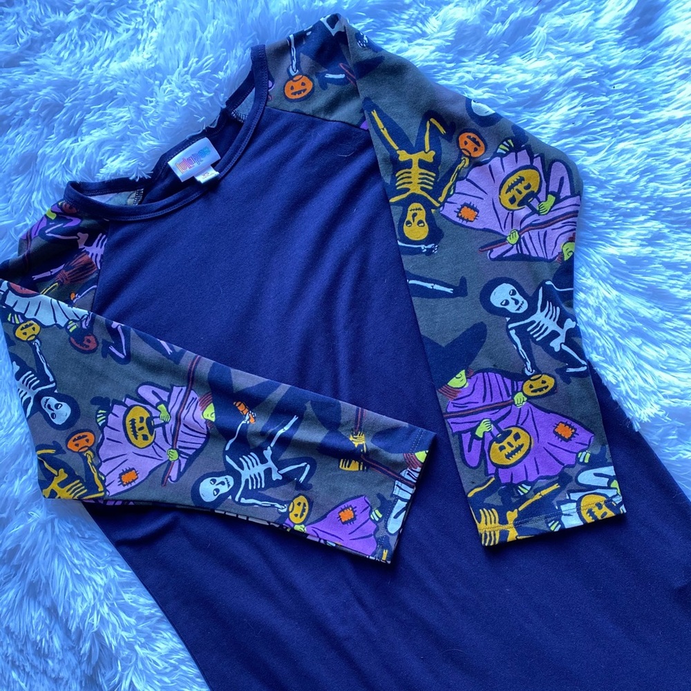 Halloween women’s baseball tee